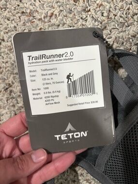 TETON Sports TrailRunner 2.0 Hydration Pack - Black and Grey